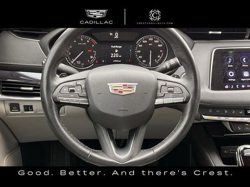 Certified 2023 Cadillac XT4 Luxury w/ Cold Weather Package image 14