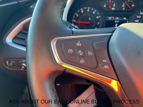 Used 2023 Chevrolet Malibu LT image 16