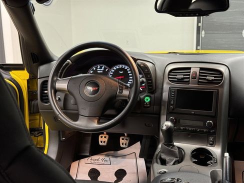 Used 2007 Chevrolet Corvette Z06 w/ Preferred Equipment Group image 24