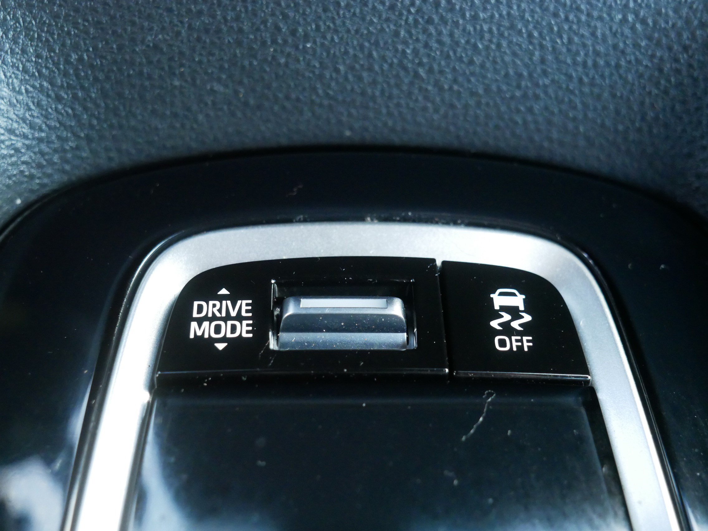 Used 2023 Toyota Corolla XSE w/ Carpet Mat Package (TMS) FWD image 34