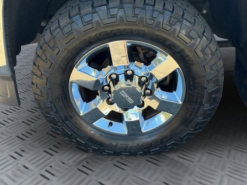 Used 2015 GMC Sierra 2500 SLT image 29