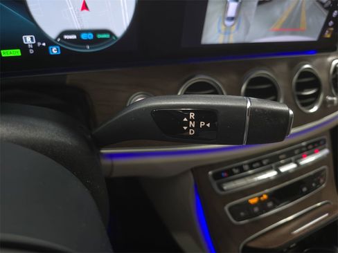 Used 2021 Mercedes-Benz E 450 4MATIC Sedan image 24