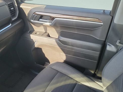 Used 2022 Chevrolet Silverado 1500 RST AWD/4WD image 14