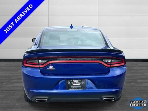 Certified 2022 Dodge Charger SXT w/ Plus Group RWD image 5