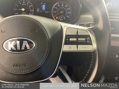 Used 2020 Kia Telluride S w/ S 8 Passenger Seating Package AWD/4WD image 47