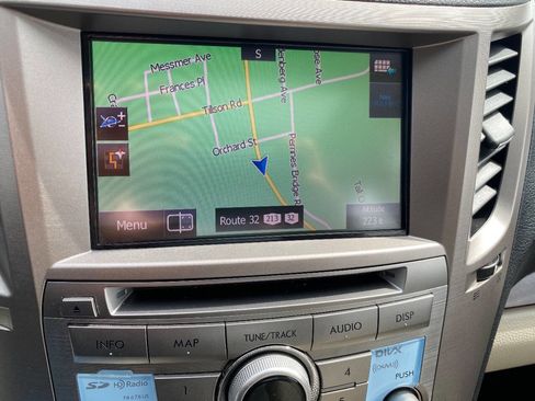 Used 2013 Subaru Legacy 3.6R Limited image 20