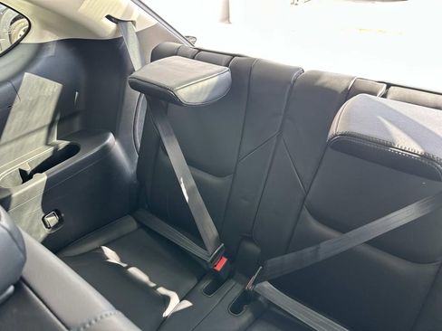 Used 2022 MAZDA CX-9 Touring image 27