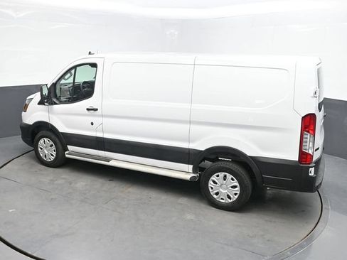 Used 2025 Ford Transit 250 Low Roof w/ Exterior Upgrade Package RWD image 33