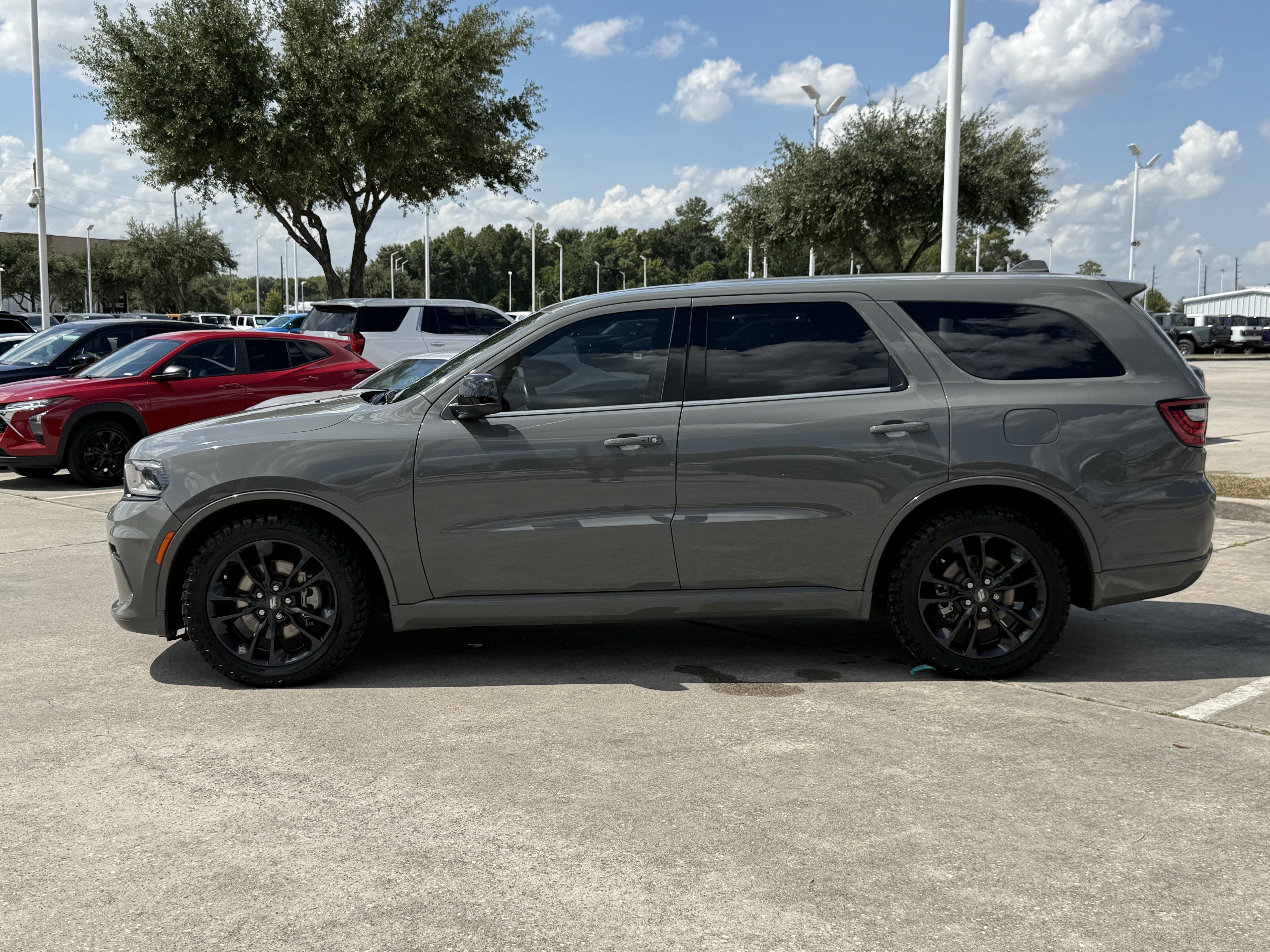 Used 2021 Dodge Durango GT w/ Blacktop Package RWD image 8