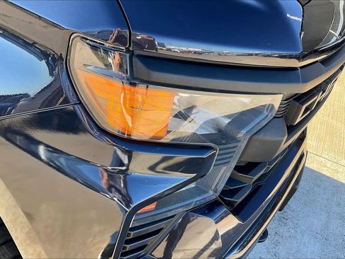 Used 2022 Chevrolet Silverado 1500 Custom image 27