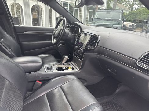 Used 2020 Jeep Grand Cherokee High Altitude AWD/4WD image 33