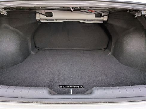 Certified 2025 Hyundai Elantra Sport w/ Cargo Package image 6