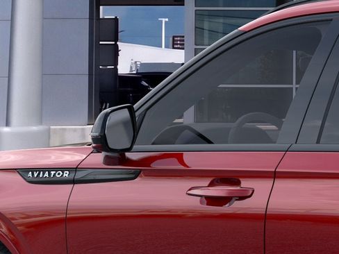 New 2026 Lincoln Aviator AWD w/ Jet Appearance Package image 20