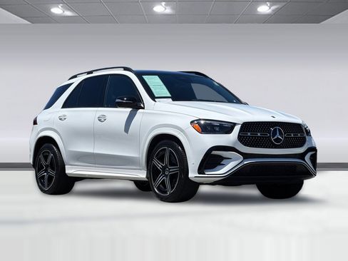Used 2025 Mercedes-Benz GLE 450e 4MATIC image 7