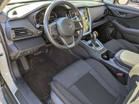 Used 2025 Subaru Outback Premium image 17