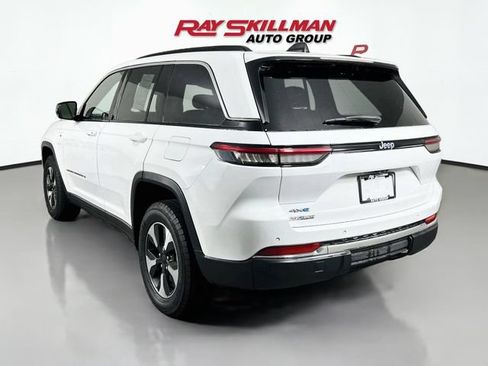 Used 2024 Jeep Grand Cherokee Limited 4xe AWD/4WD image 5