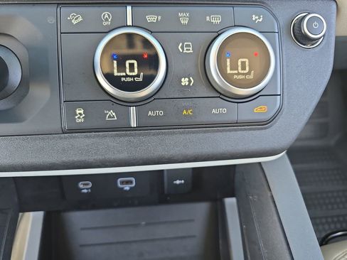 Certified 2023 Land Rover Defender 110 S AWD/4WD image 27