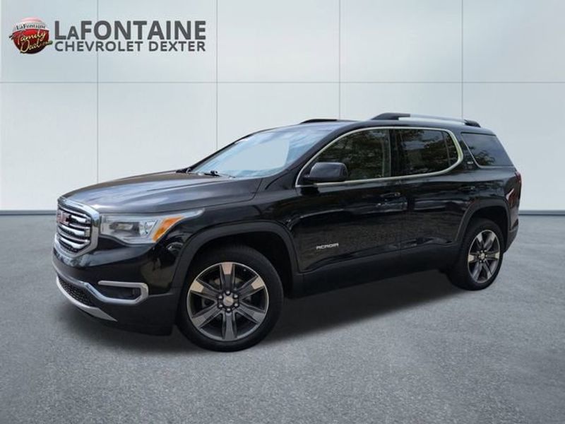 Certified 2018 GMC Acadia SLT image 1