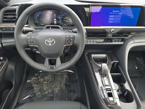 New 2026 Toyota Crown Platinum AWD/4WD image 11