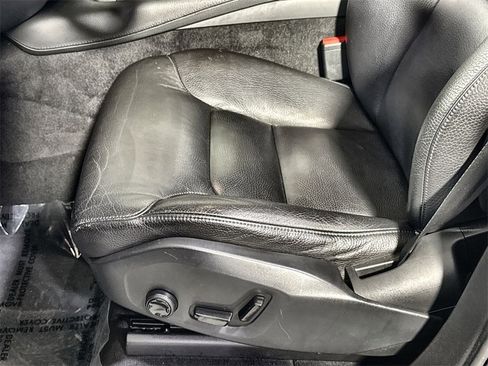 Used 2018 Volvo XC90 T5 Momentum w/ Convenience Package image 14