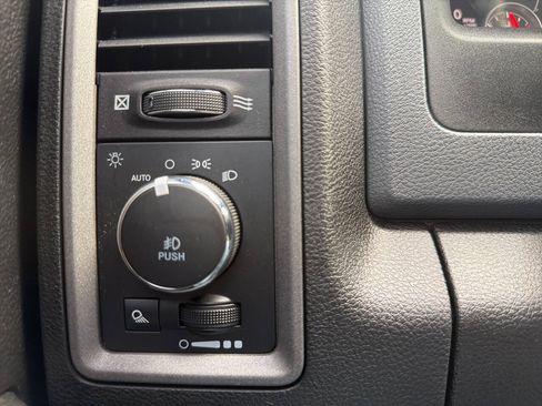 Used 2019 RAM 1500 Express w/ Hydro Blue Sport Package AWD/4WD image 12