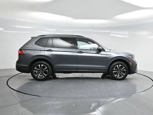 Used 2022 Volkswagen Tiguan S FWD image 47