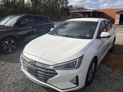 Used 2020 Hyundai Elantra SEL w/ Cargo Package (C1)