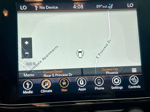 Used 2019 Jeep Grand Cherokee High Altitude RWD image 14