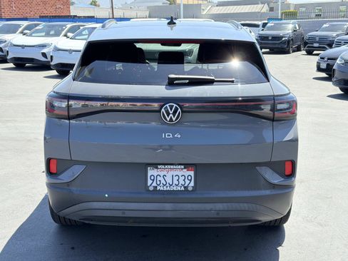Certified 2023 Volkswagen ID.4 Pro RWD image 4
