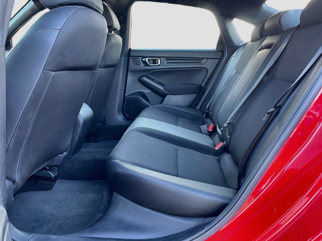 Used 2025 Honda Civic Sport image 22