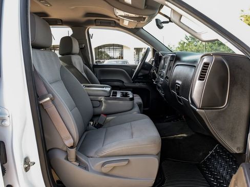 Used 2016 Chevrolet Silverado 1500 Custom w/ Custom Convenience Package RWD image 29