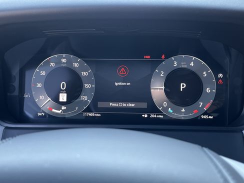 Certified 2026 Land Rover Range Rover Velar Dynamic SE AWD/4WD image 22