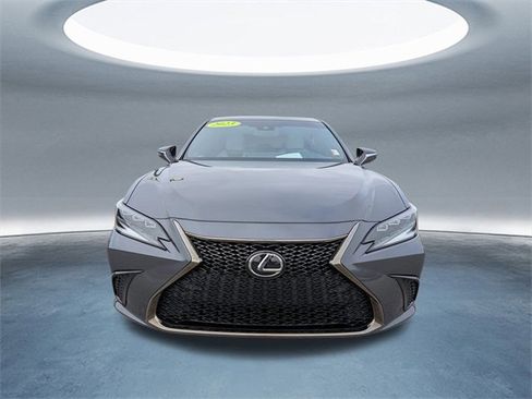 Certified 2023 Lexus ES 350 F Sport w/ Accessory Package (Z2) image 9