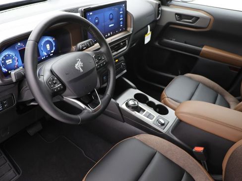 New 2025 Ford Bronco Sport Outer Banks image 10