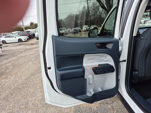 Used 2024 Ford Maverick XLT image 17