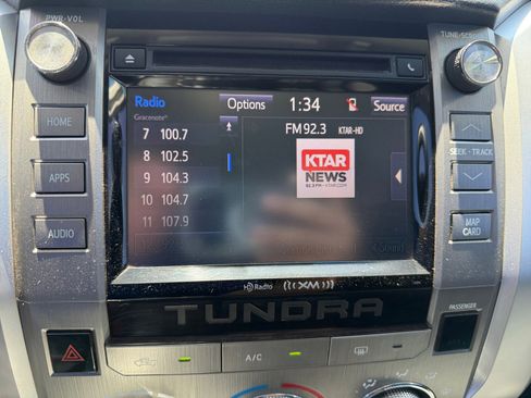 Used 2015 Toyota Tundra SR5 w/ SR5 Upgrade Package AWD/4WD image 17