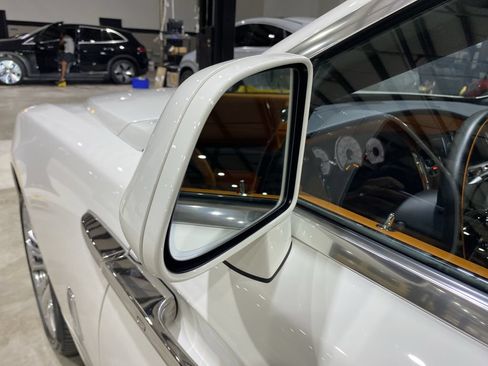 Used 2021 Rolls-Royce Dawn RWD image 23
