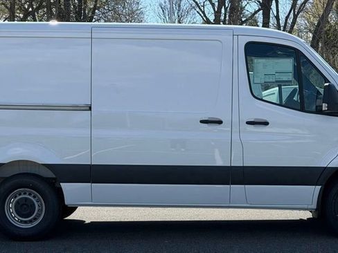 New 2026 Mercedes-Benz Sprinter 2500 image 3