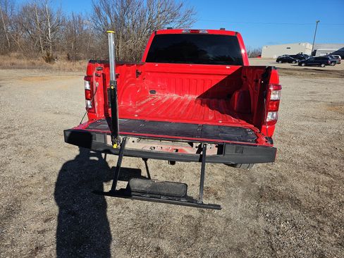 Used 2022 Ford F150 XL w/ STX Appearance Package image 9