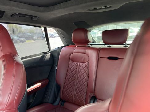 Used 2022 Audi SQ8 Prestige w/ Prestige Package AWD/4WD image 15