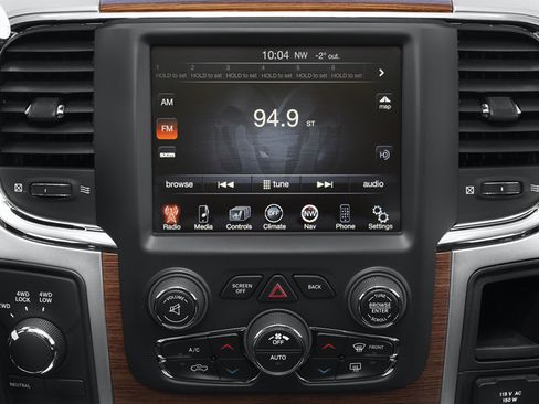 Used 2016 RAM 2500 Laramie w/ Sport Appearance Group AWD/4WD image 7
