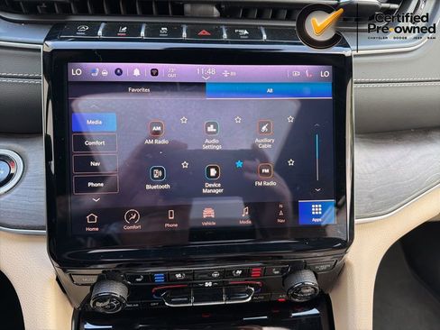 Certified 2025 Jeep Grand Cherokee L Limited w/ Luxury Tech Group II AWD/4WD image 95