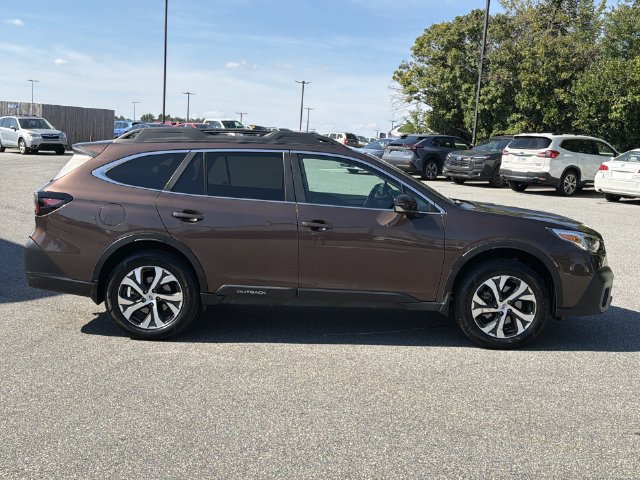 Used 2021 Subaru Outback Limited AWD/4WD image 15