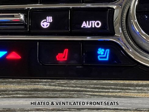 Used 2021 Lincoln Aviator Black Label AWD/4WD image 9