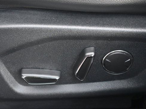 Used 2018 Ford Explorer Sport w/ Equipment Group 401A image 24