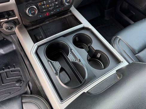 Used 2021 Ford F250 Lariat w/ Tremor Off-Road Package image 20