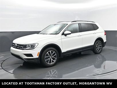 Used 2020 Volkswagen Tiguan SE w/ Panoramic Sunroof Package