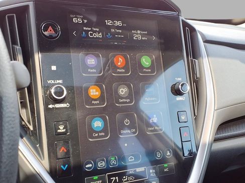 Certified 2025 Subaru Crosstrek 2.0i Premium image 8