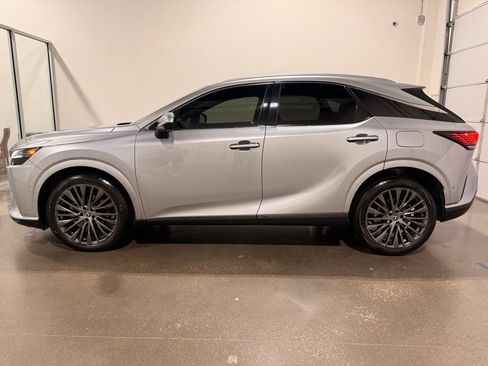 Used 2023 Lexus RX 350 FWD w/ Cold Area Package image 8
