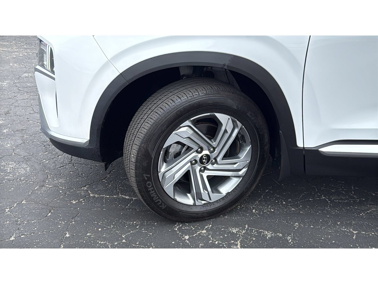 Used 2023 Hyundai Santa Fe SEL w/ Premium Package AWD/4WD image 11
